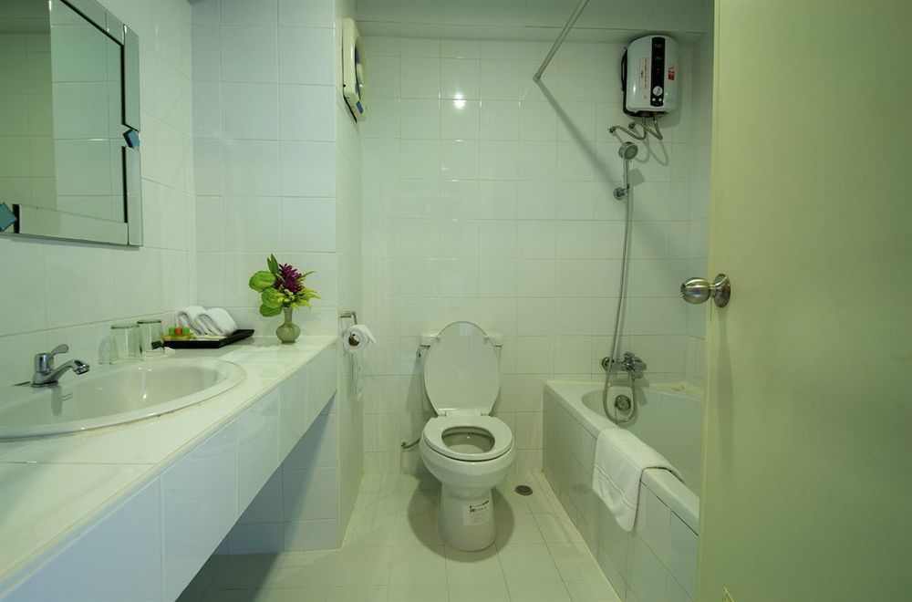 Vista Hotel Chiang Mai - Sha Extra Plus Buitenkant foto